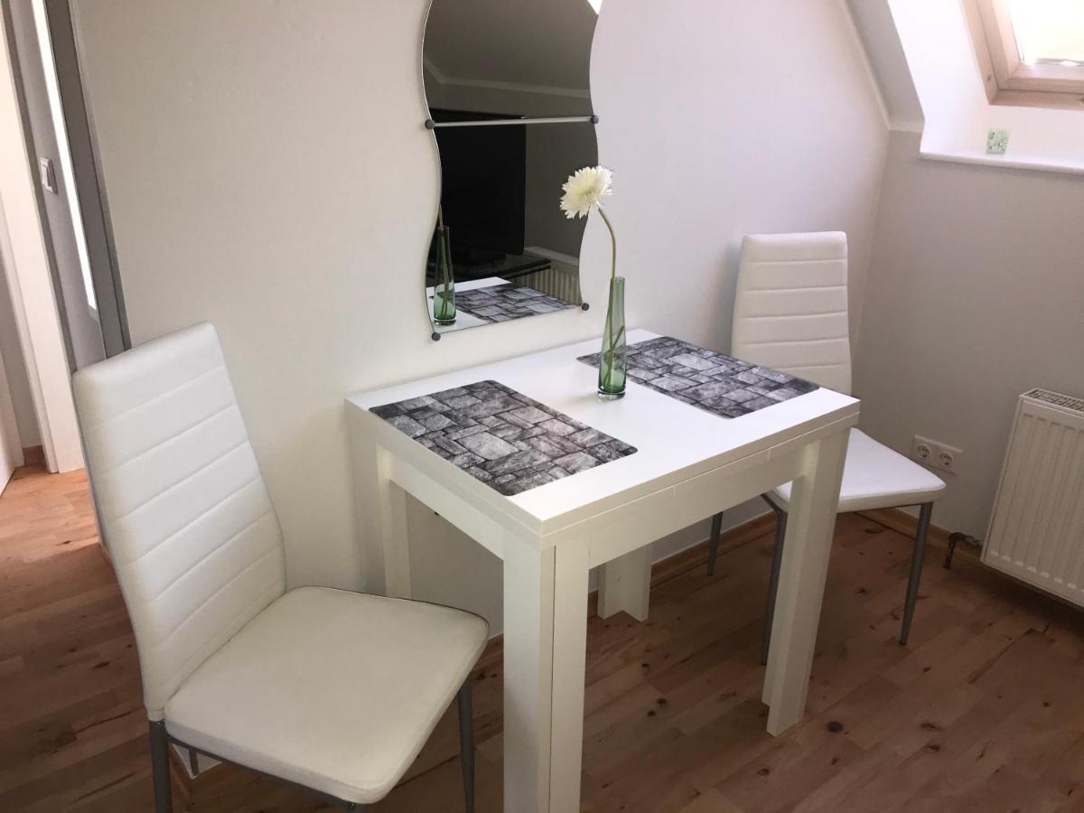 Le Casa De Jeune Düsseldorf Kültér fotó